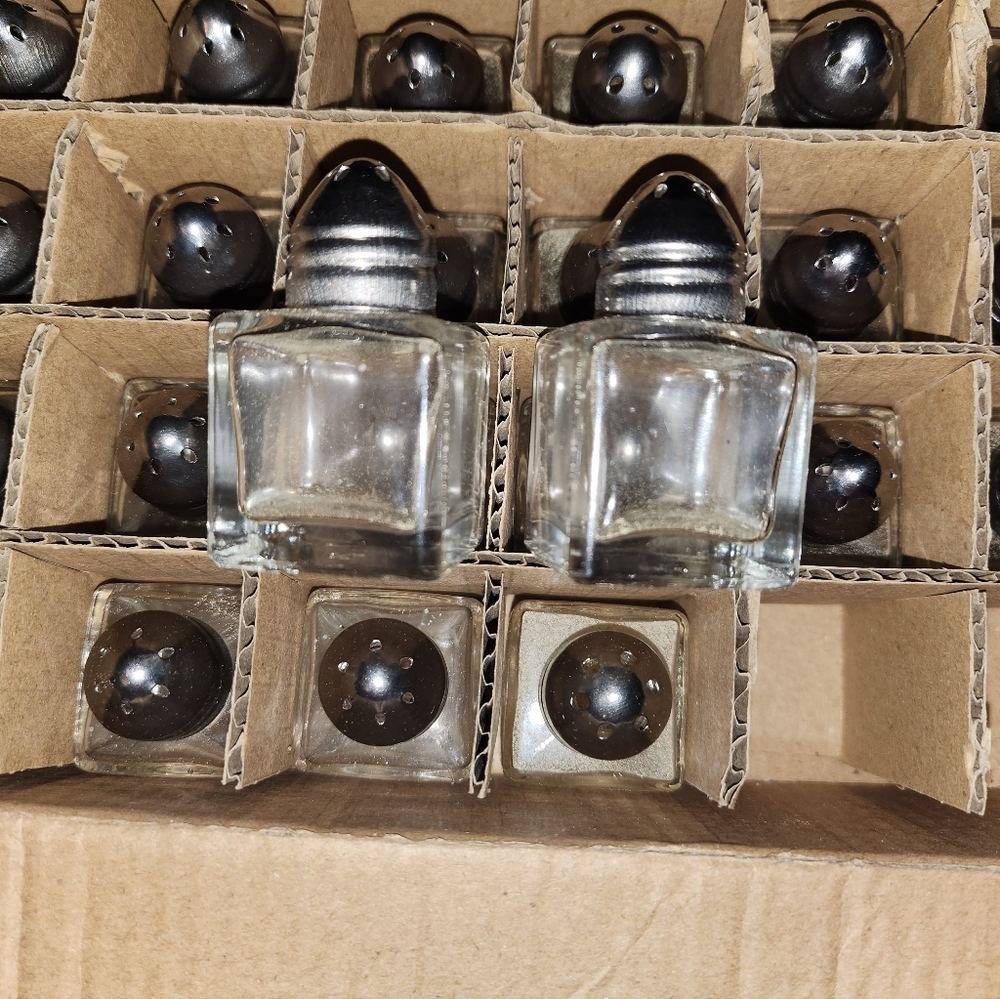 Set of Clear Glass Salt and Pepper Shakers